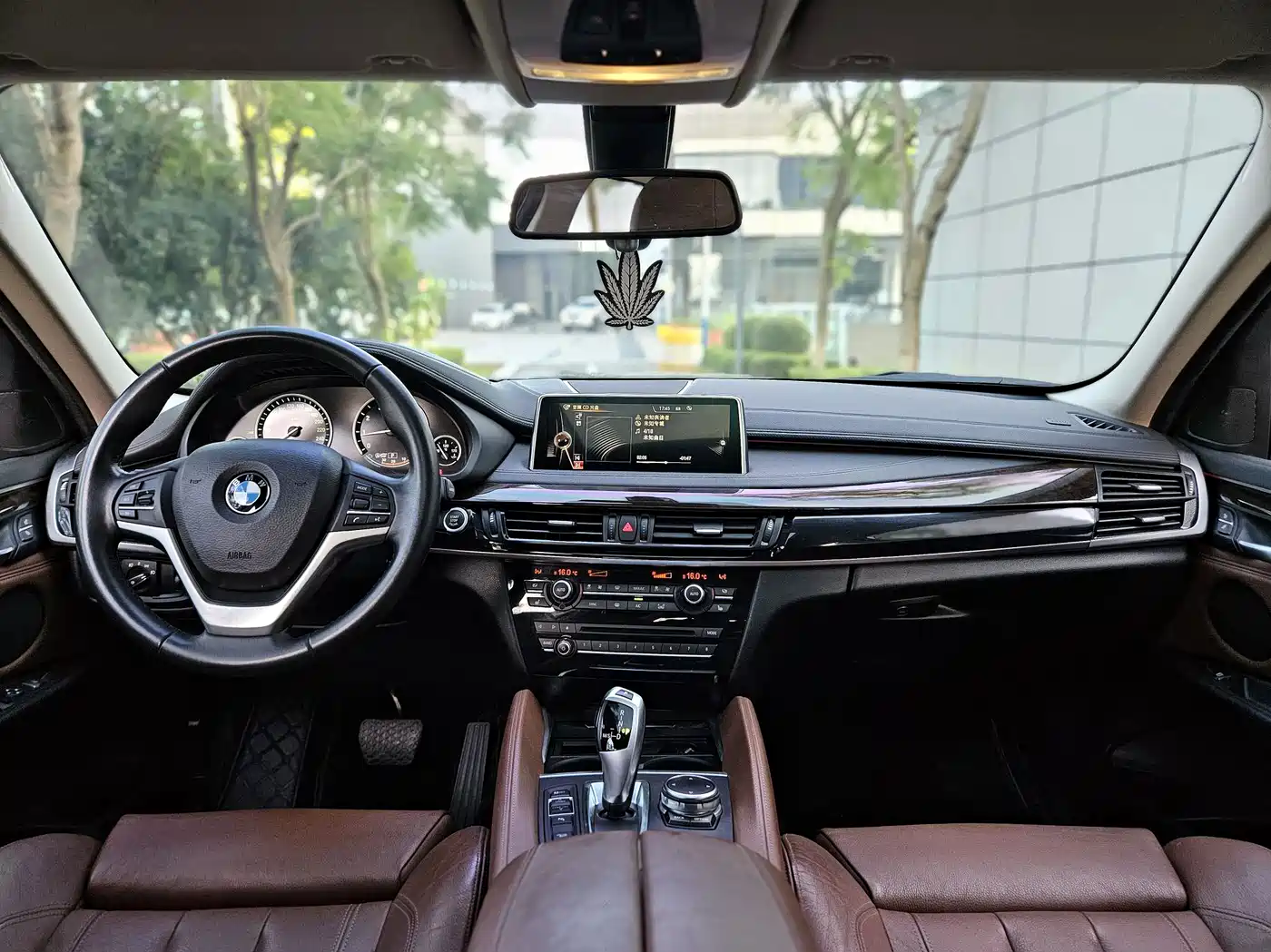 BMW X6 2015 xDrive28i фото 5