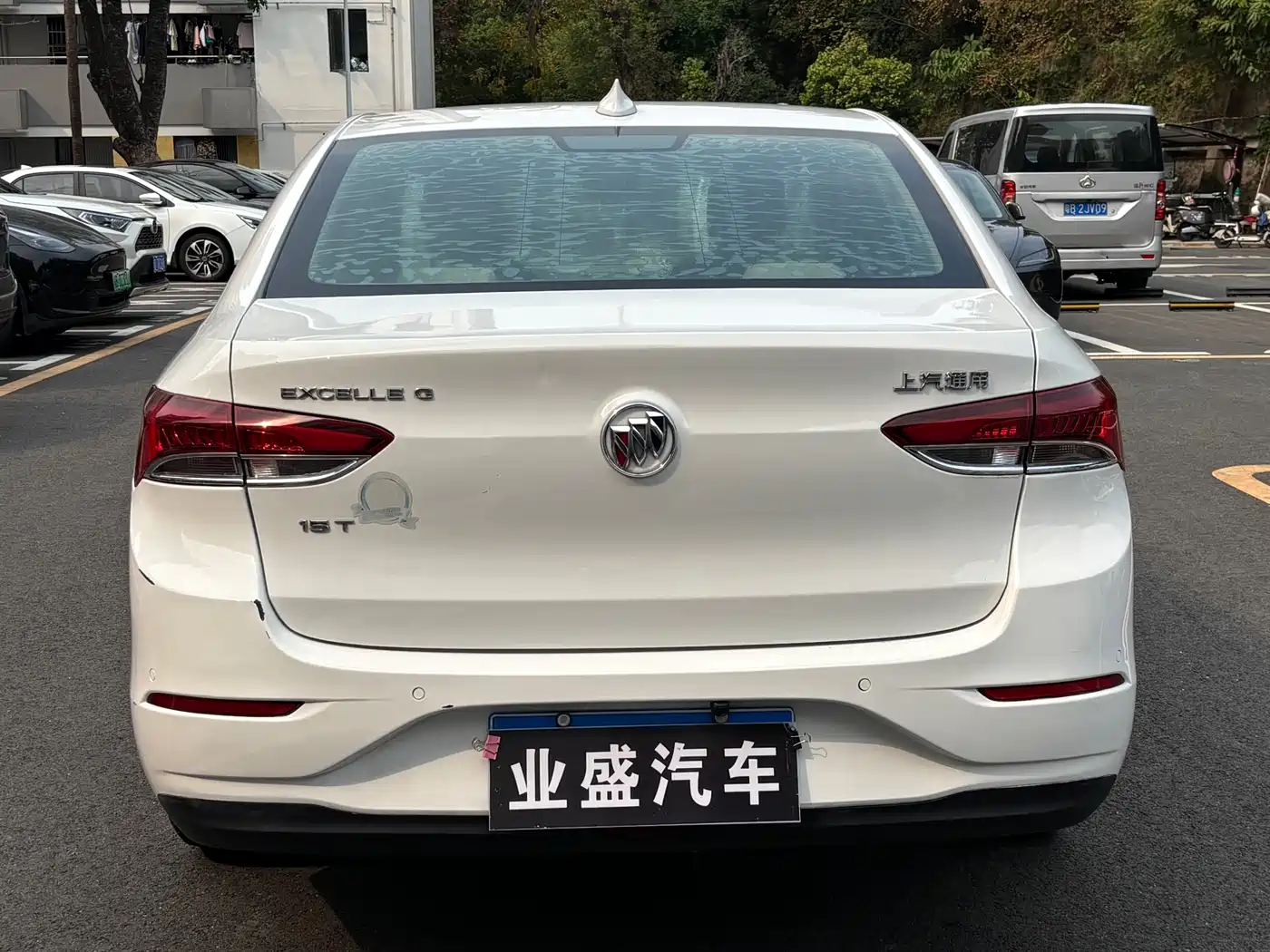 Buick Excelle 2018 15T DCT Progressive (China V) фото 5