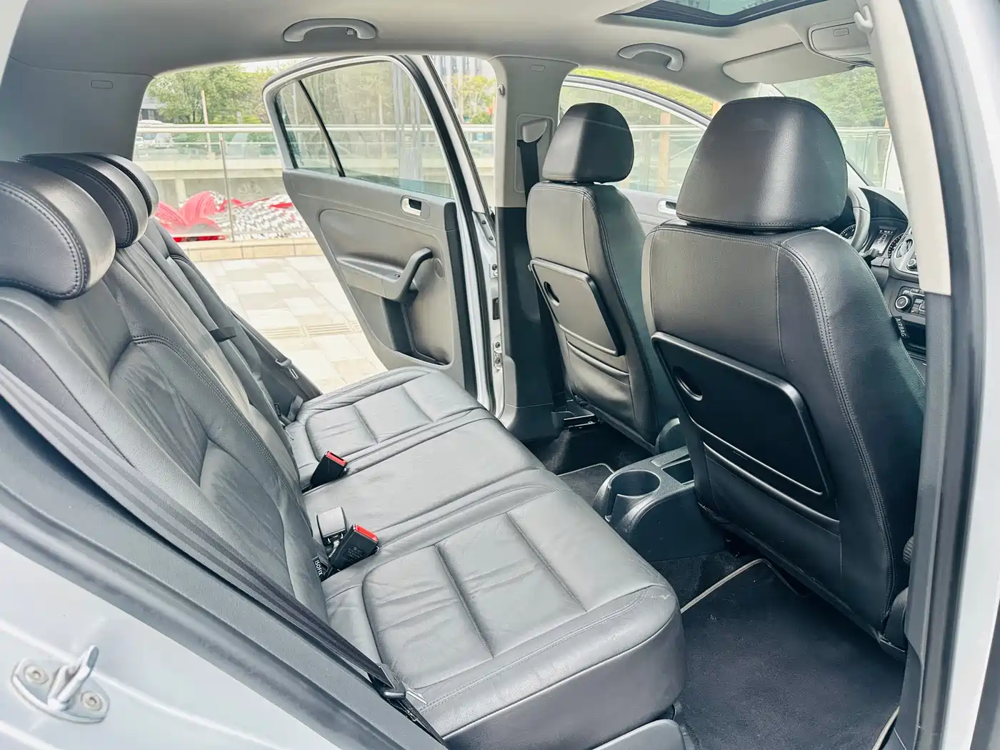 Volkswagen Golf (Import) 2011 1.4TSI Cross Golf фото 20