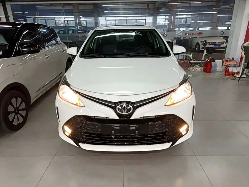 Toyota Vios FS 2017 2017 1.5L CVT Trend Edition