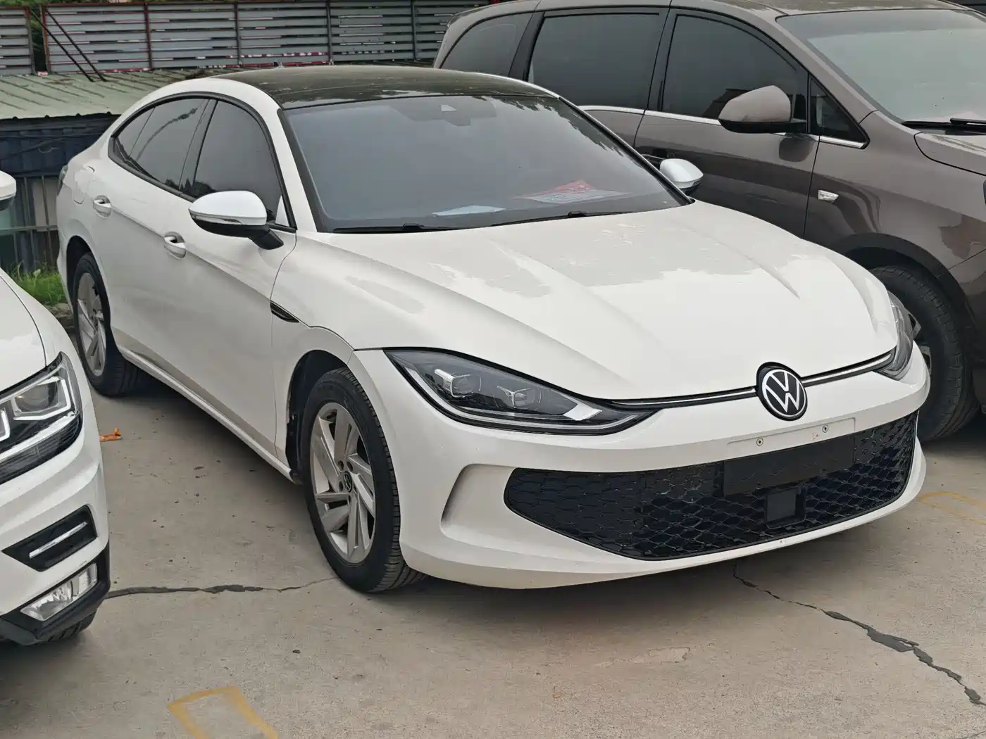 Volkswagen Lamando 2023 Lamando L 280TSI DSG Glamour Edition фото 2