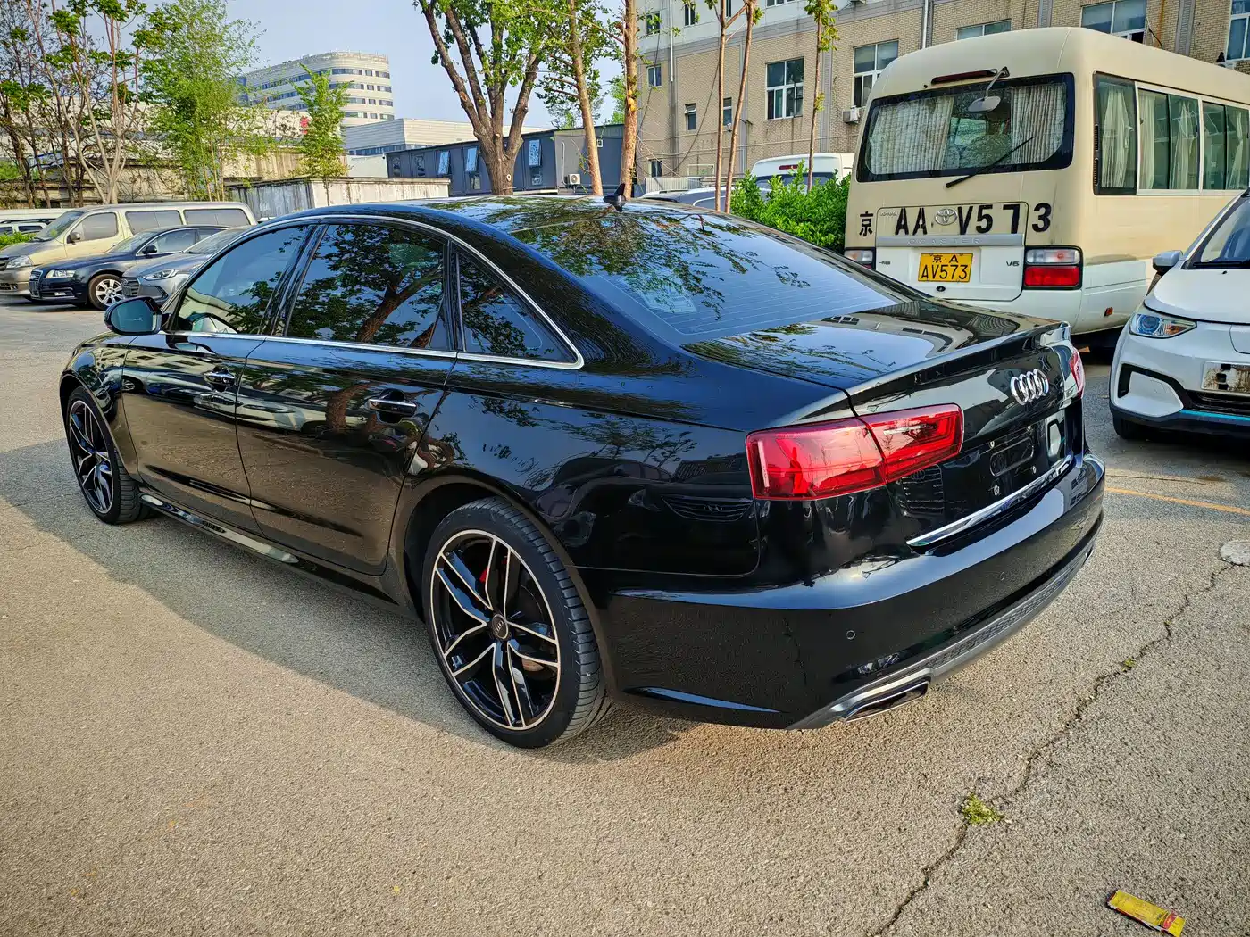 Audi A6L 2018 30th Anniversary 35 TFSI Sport фото 14