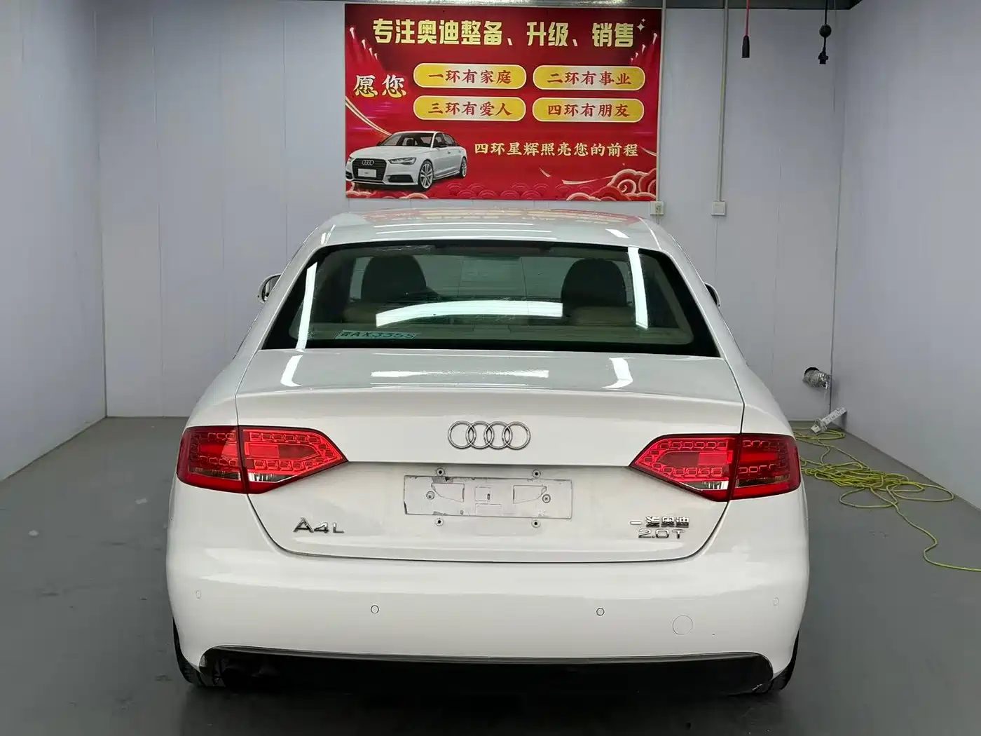 Audi A4L 2012 2.0 TFSI Automatic Technology фото 5