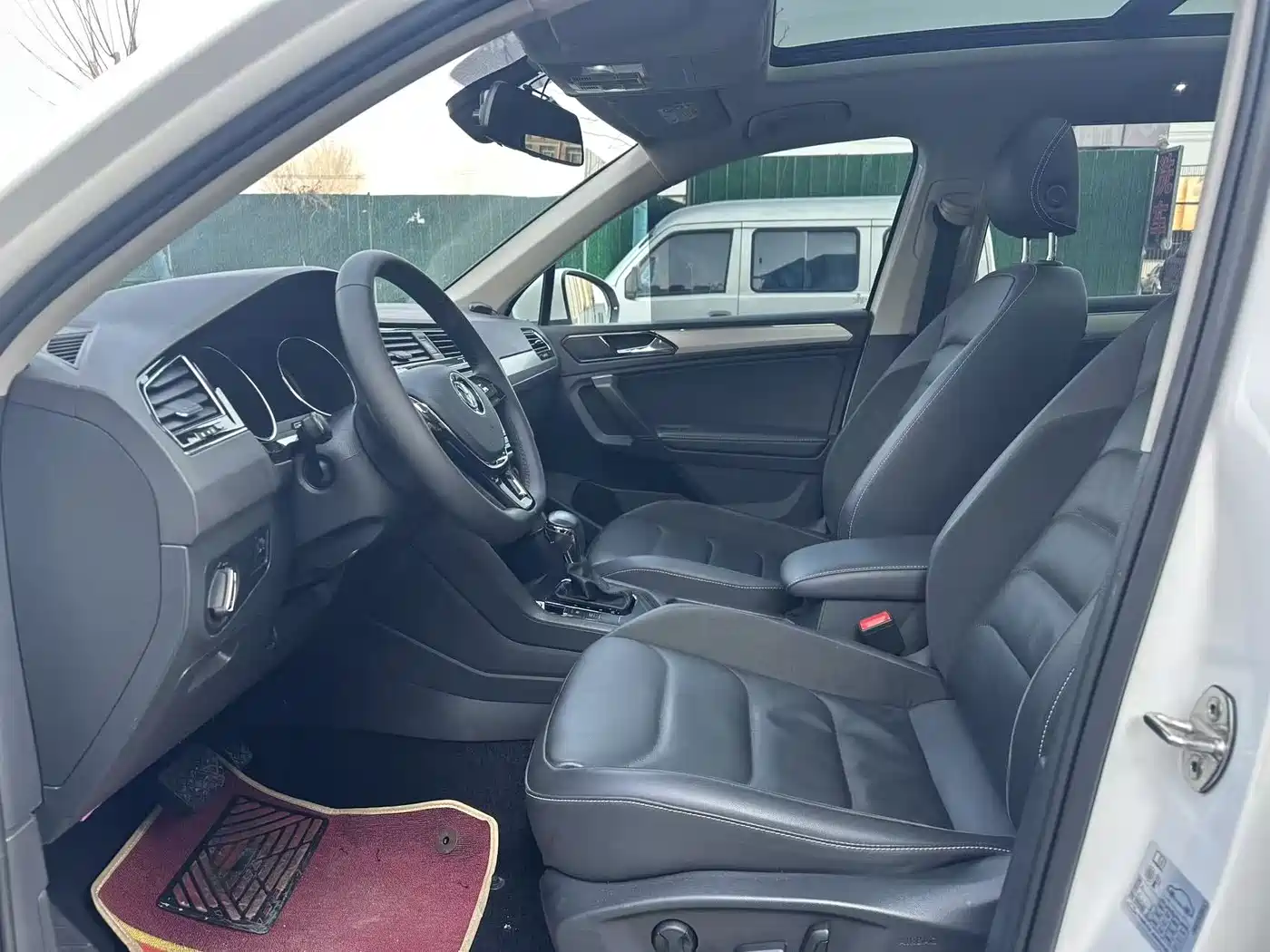 Volkswagen Tiguan L 2019 330TSI Auto 2WD Smart Luxury Edition China V фото 23