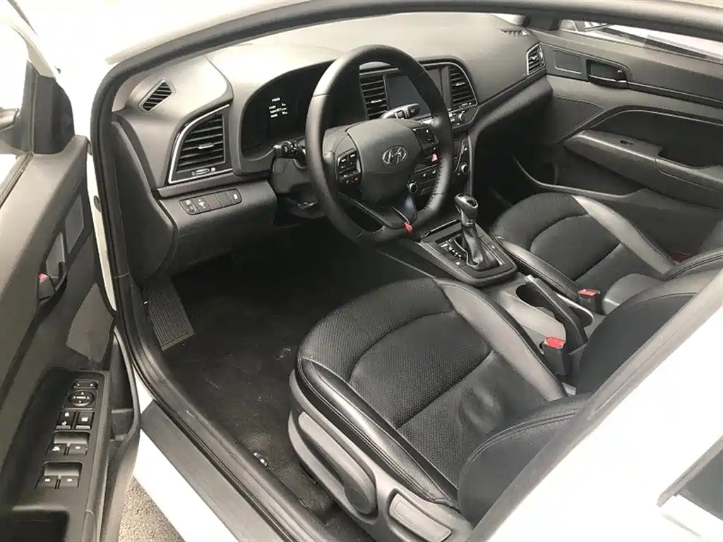 Hyundai Elantra 2019 1.4T Dual-clutch XuanDong·Vitality Type фото 7