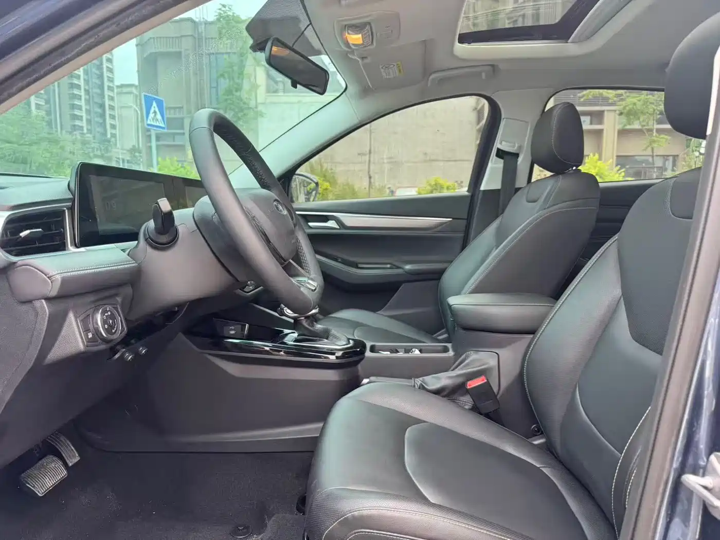 Ford Escort 2022 2021 1.5L Automatic Diamond Edition