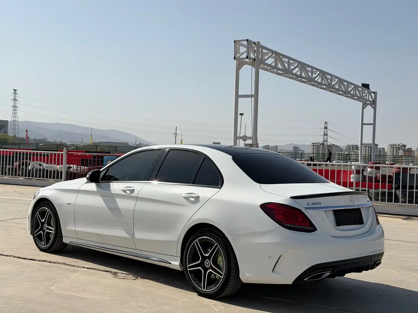 MERCEDES-BENZ C CLASS
