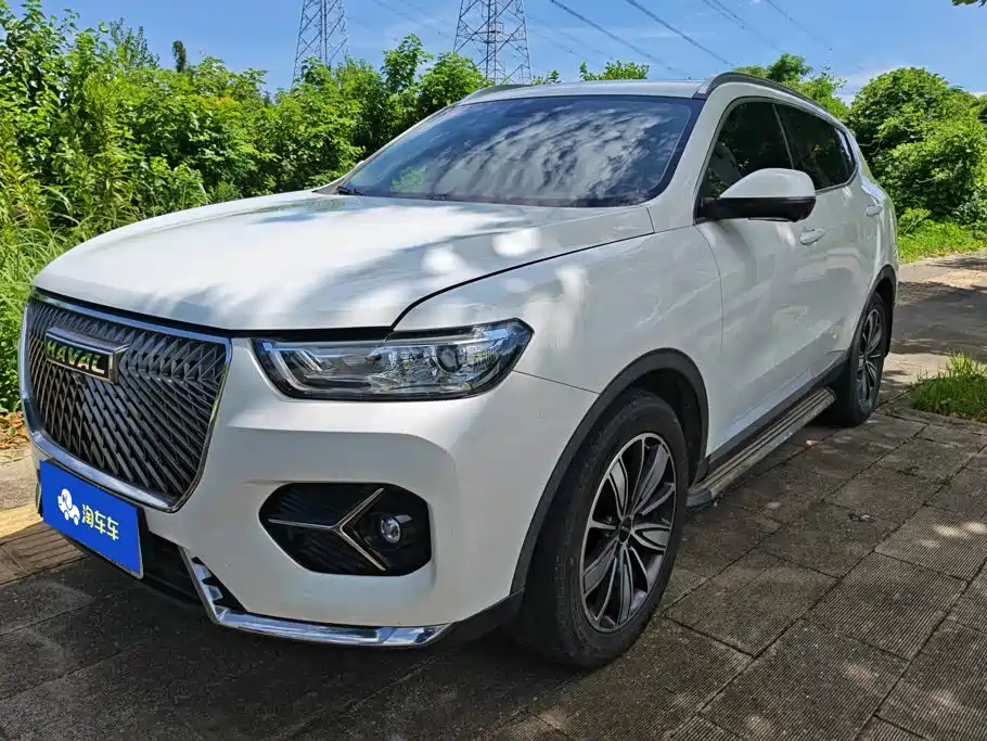 Photo 1 - Haval H6