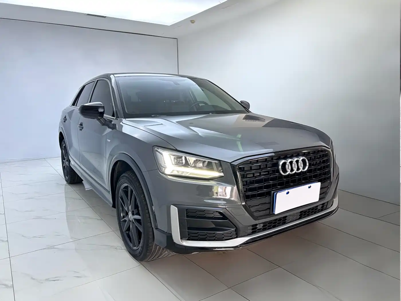 Audi Q2L 2021 Model 35 TFSI Fashion Dynamic фото 3