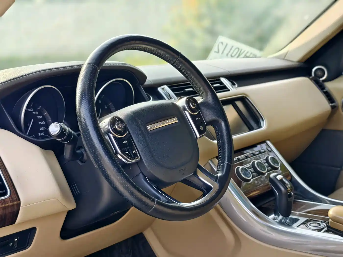 Land Rover Range Rover Sport 2015 5.0 SC V8 Trendsetting Genesis Edition DYNAMIC фото 29