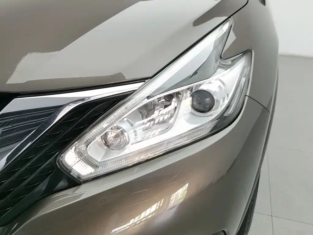 Nissan Murano 2023 2021 2.5L XE 2WD Elite Edition