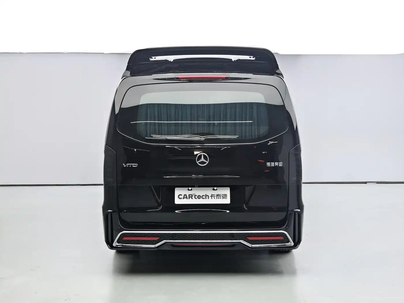 Mercedes-Benz Vito 2024 2.0T Business 7-Seater фото 5