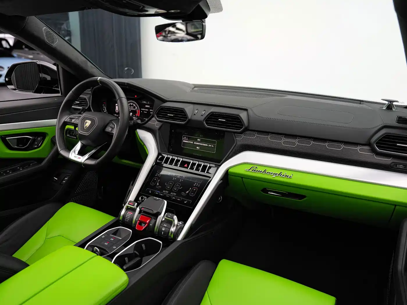 Lamborghini Urus 2019 2018 4.0T V8