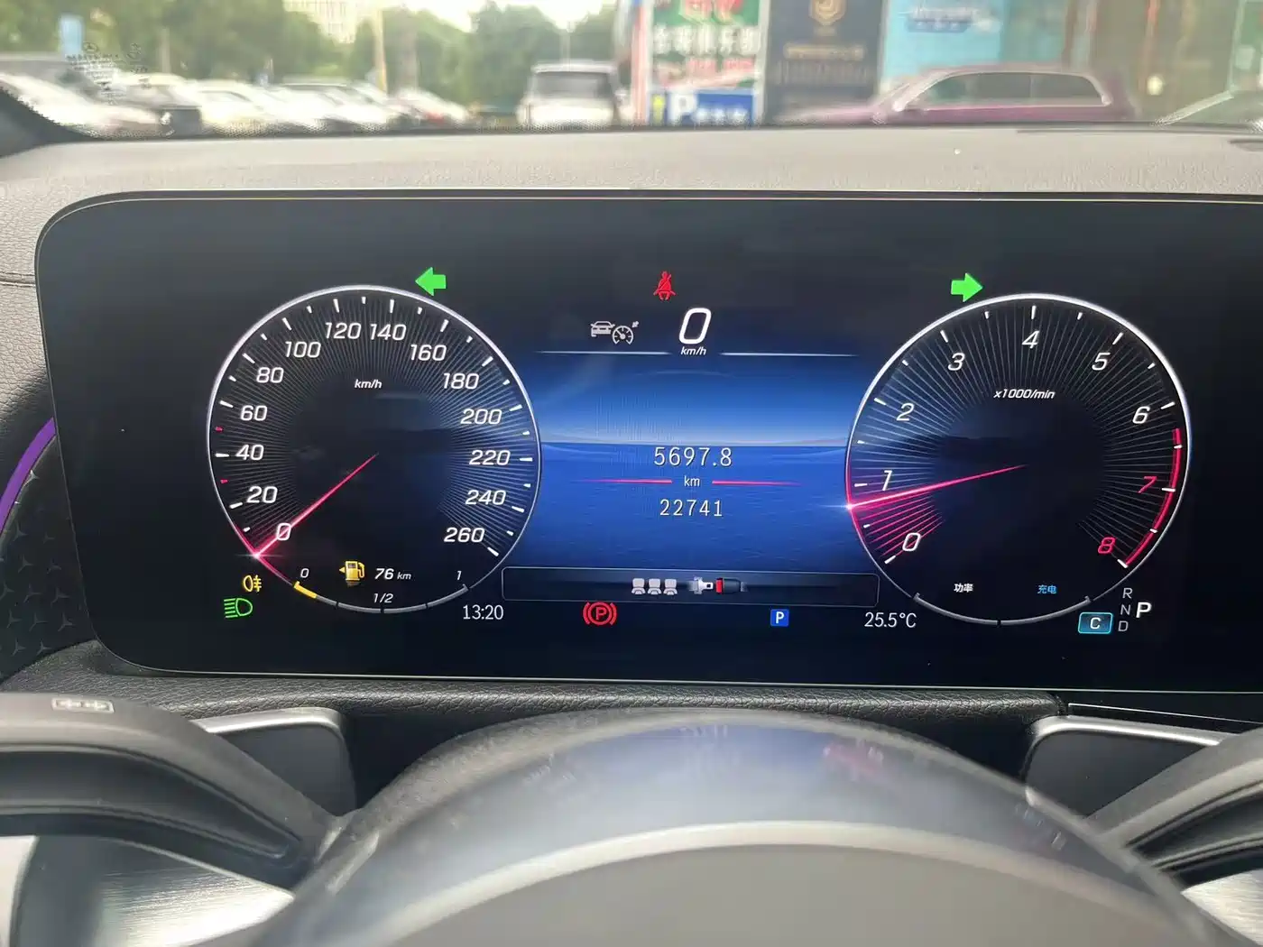 Mercedes-Benz GLB 2025 2025 Model GLB 220 Fashion Style