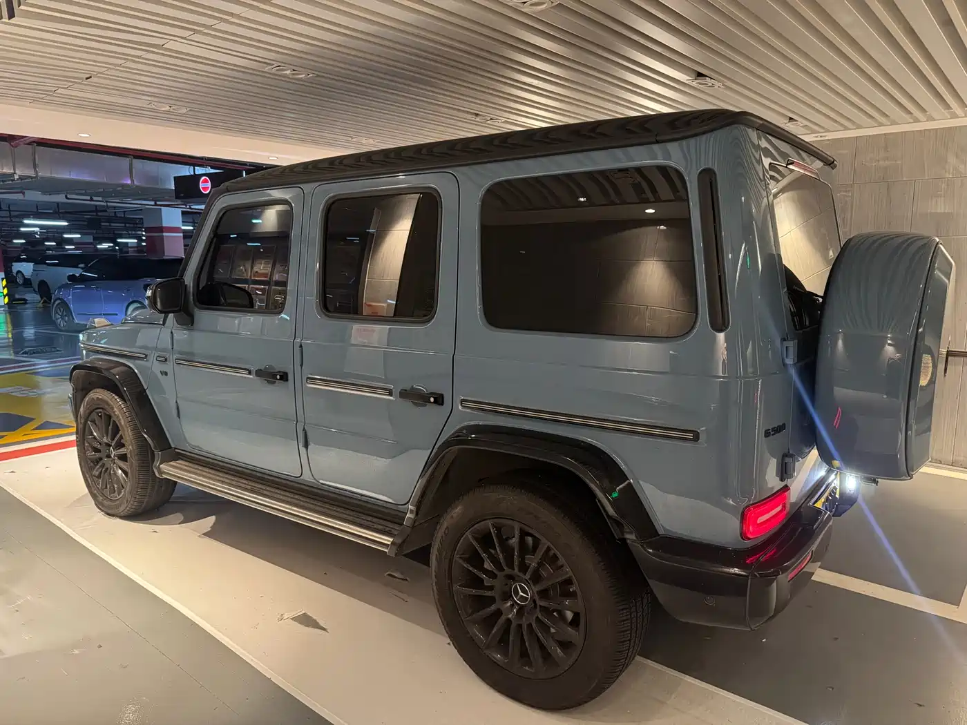 Mercedes-Benz G-Class 2024 G 500 фото 10