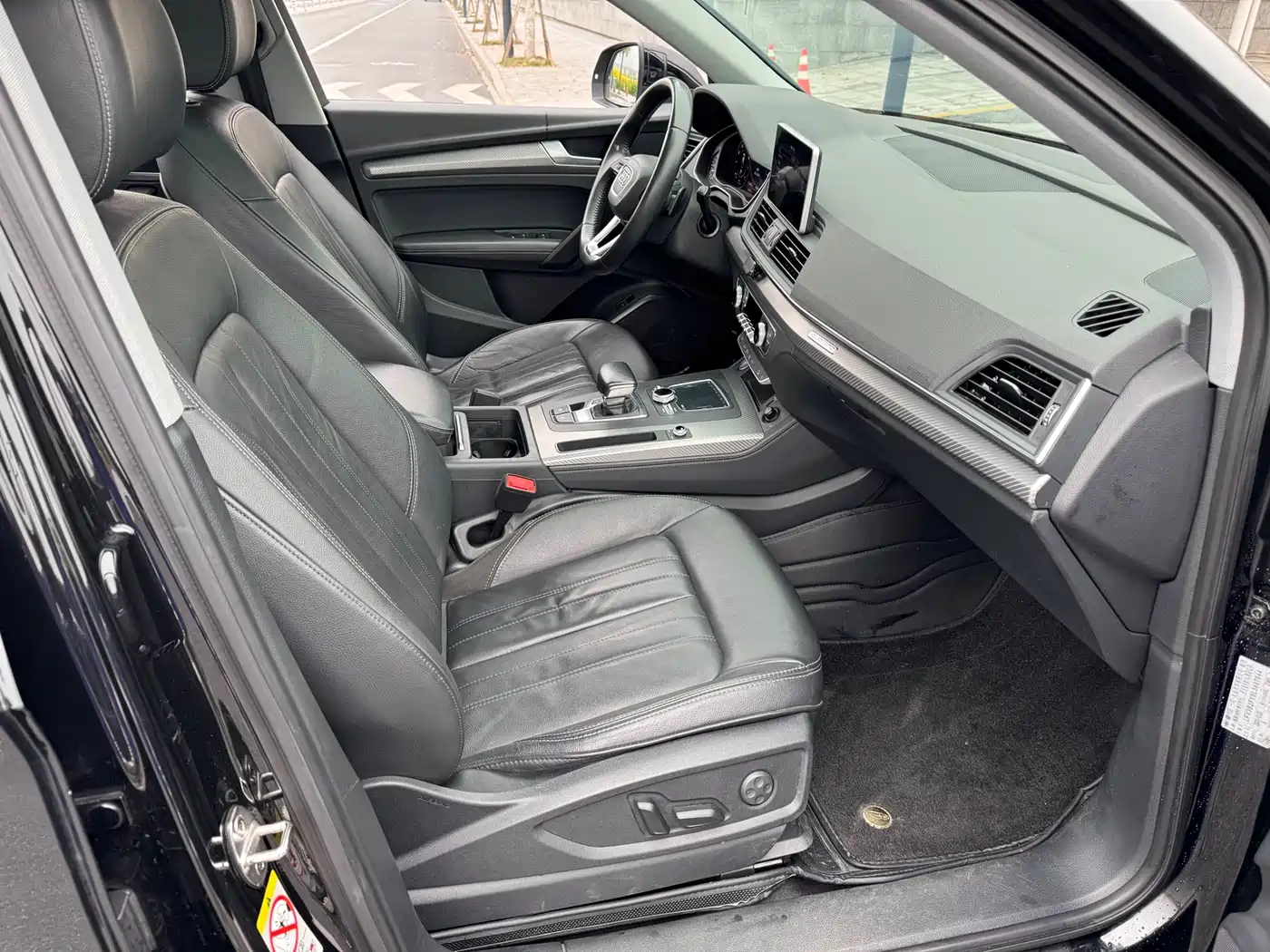 Audi Q5L 2020 45 TFSI Exclusive Fashion фото 10