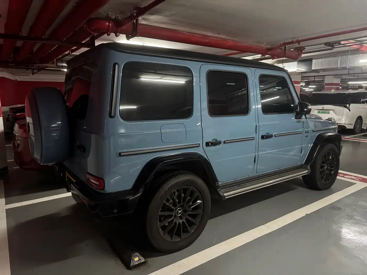 Mercedes-Benz G-Class 2024 G 500 фото 9