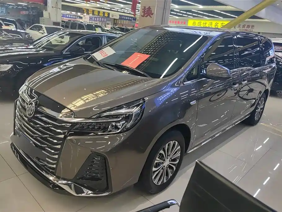BUICK GL8