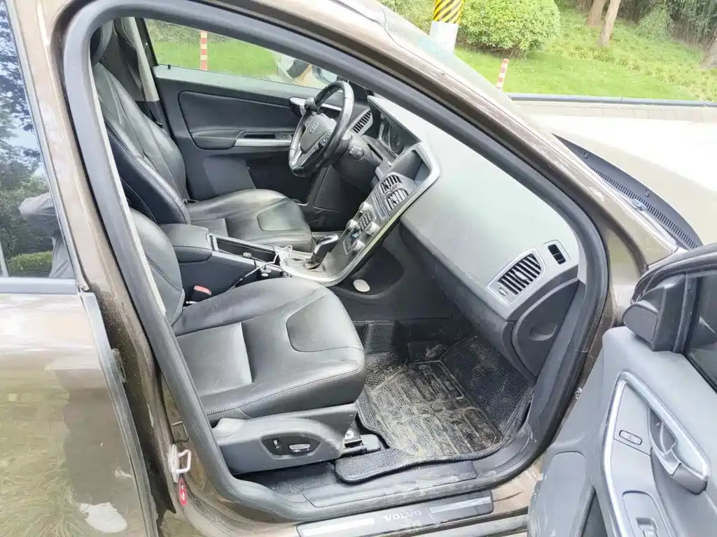 Volvo XC60 (Import) 2014 2014 T5 Wisdom & Elegance