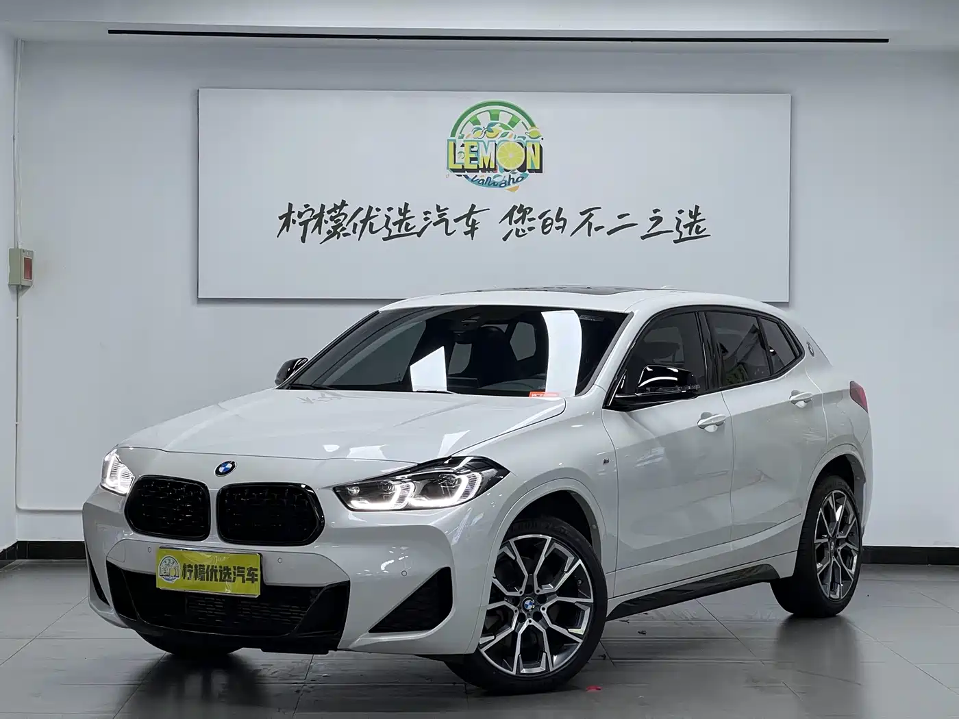 Фото 2 - BMW X2