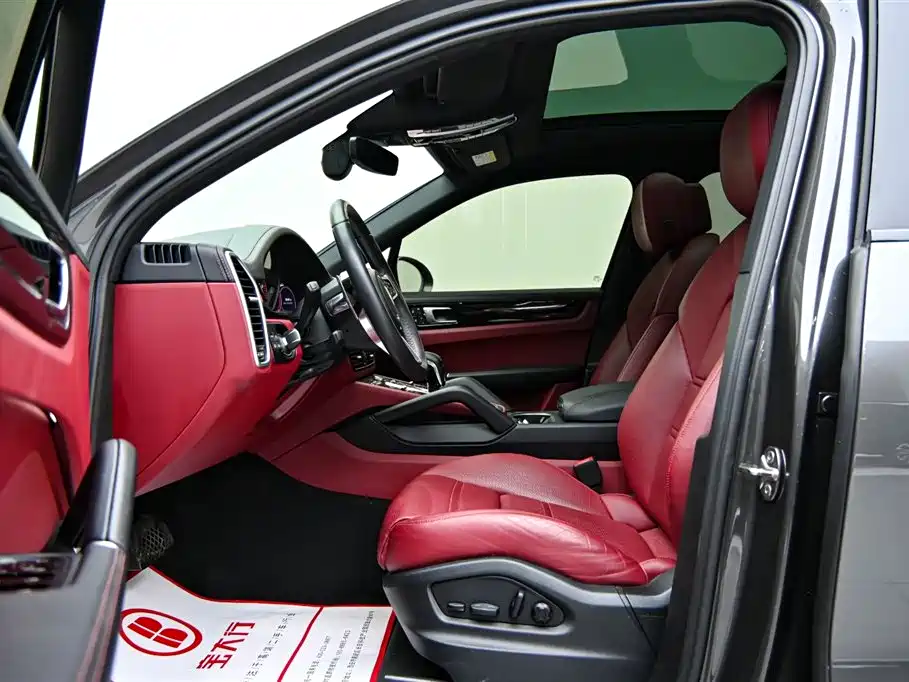 Porsche Cayenne New Energy 2023 Cayenne E-Hybrid 2.0T фото 11