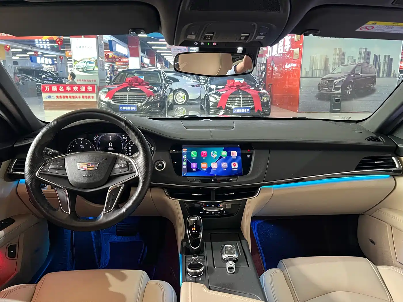 CADILLAC CT6