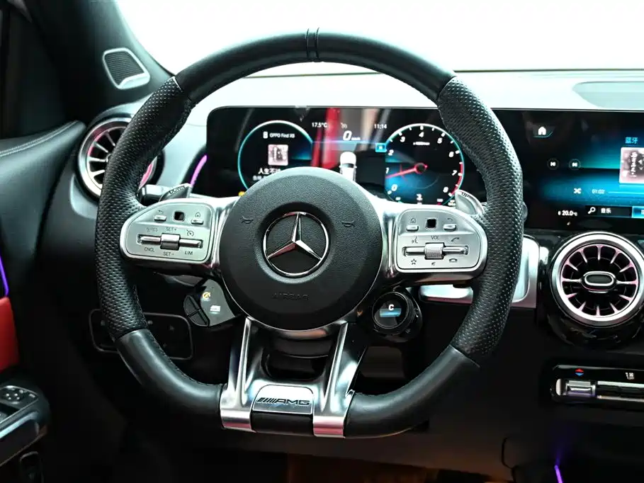 Mercedes-Benz GLB AMG 2023 Model AMG GLB 35 4MATIC фото 21