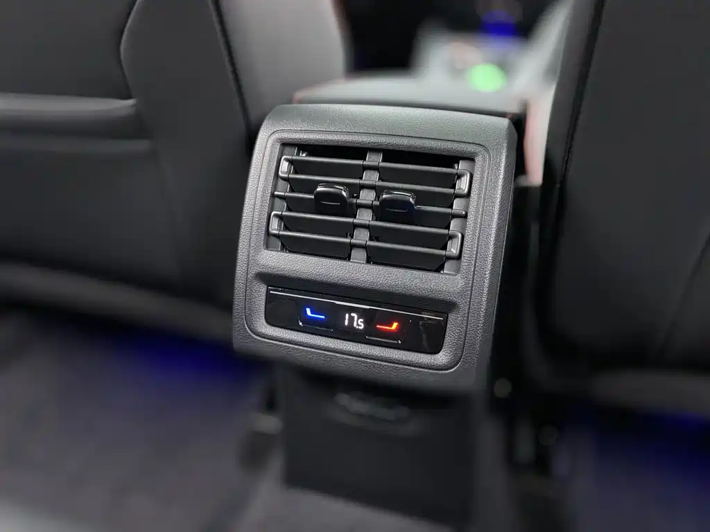 Volkswagen Golf GTI 2026 2023 380TSI DSG GTI