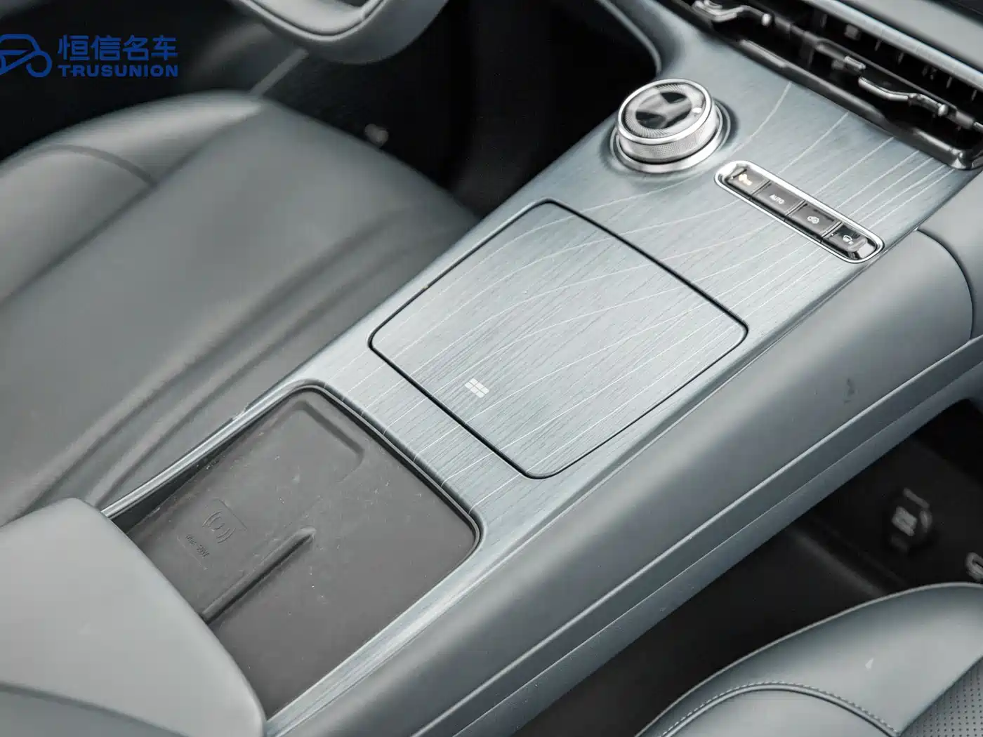 GEELY GALAXY GALAXY E5