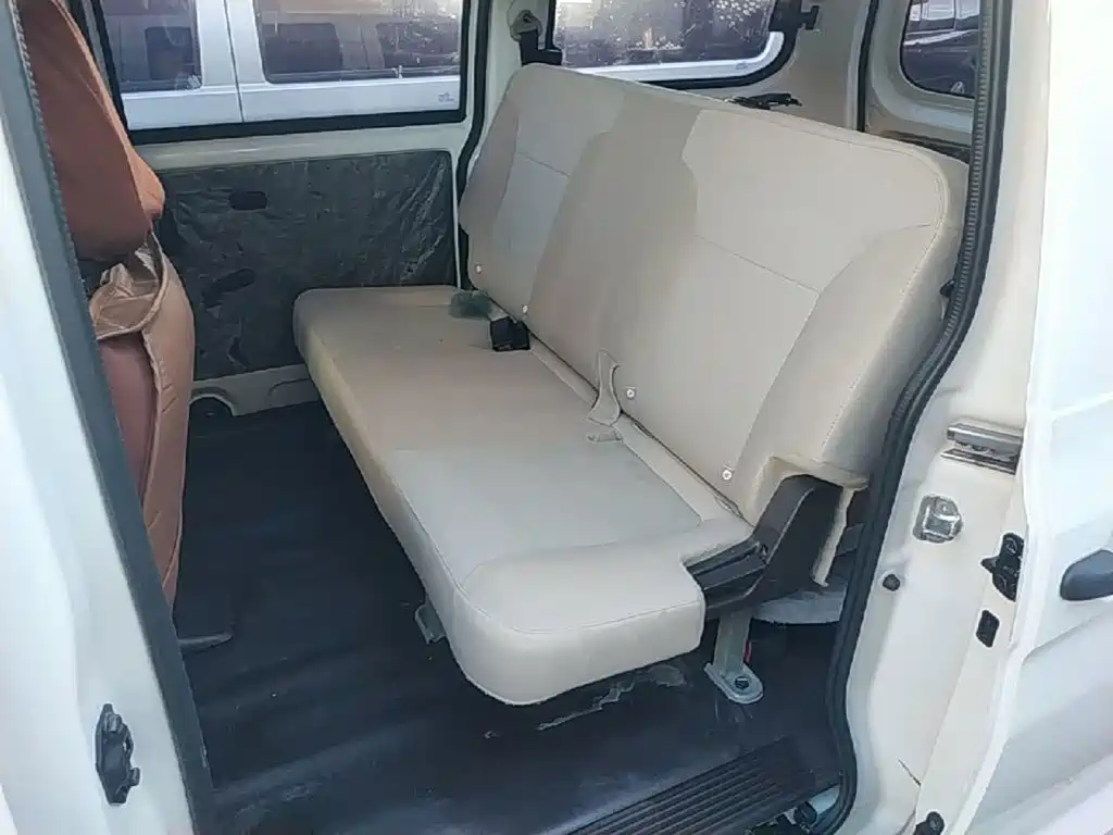 Wuling Motors Wuling Hongguang V 2024 2022 1.5L Power Take Edition Electric Power Steering LAR