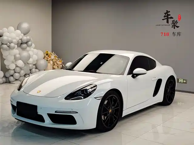 PORSCHE 718