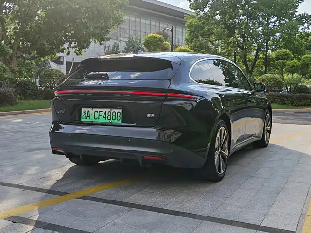 NIO ET5T 2024 75kWh Touring — фото 5