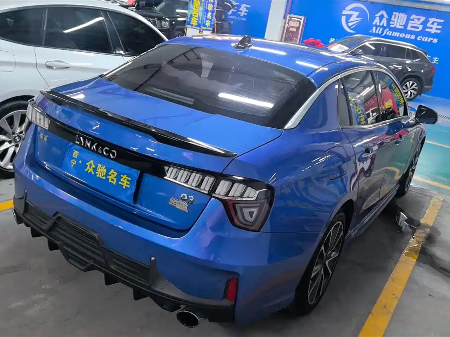 Lynk & Co 03 2018 1.5TD DCT Sport (China V) фото 3