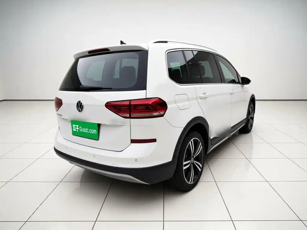Volkswagen Touran 2022 2021 Touran L 280TSI DSG Cross Edition 7-seater