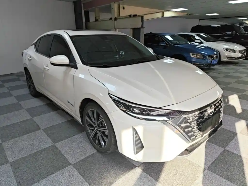 Фото 4 - Nissan Sylphy