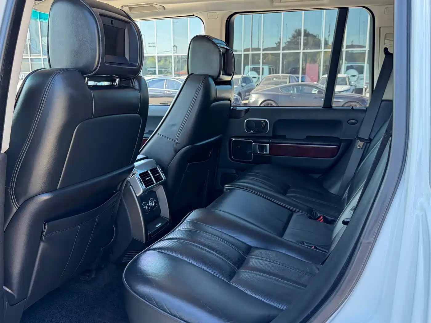 Фото 8 - Land Rover Range Rover
