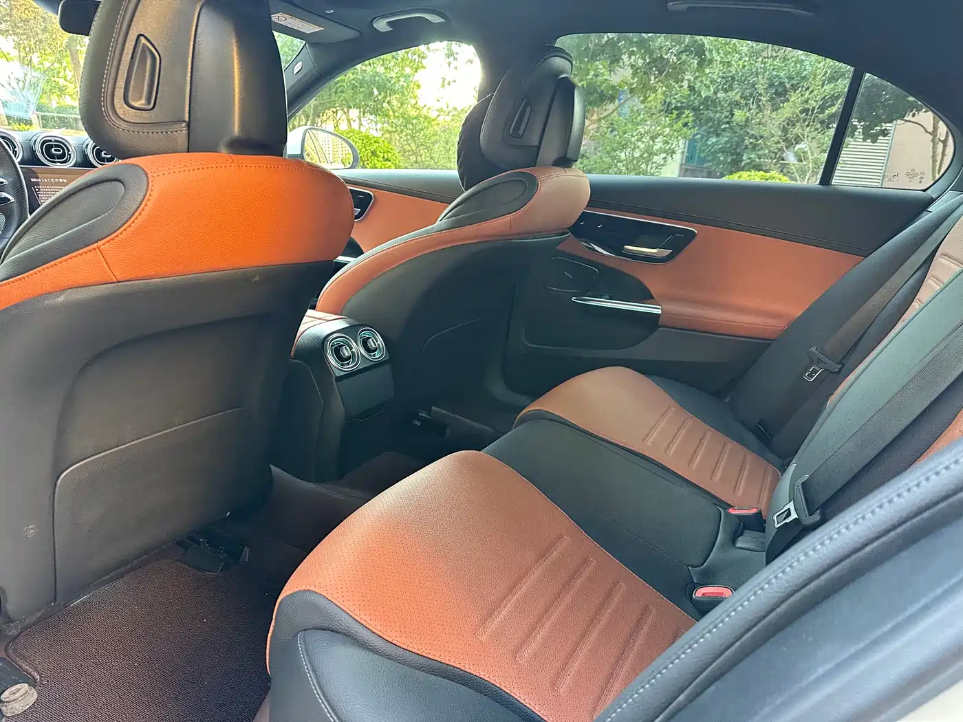 Mercedes-Benz C-Class New Energy 2024 Facelift C 350 eL фото 8