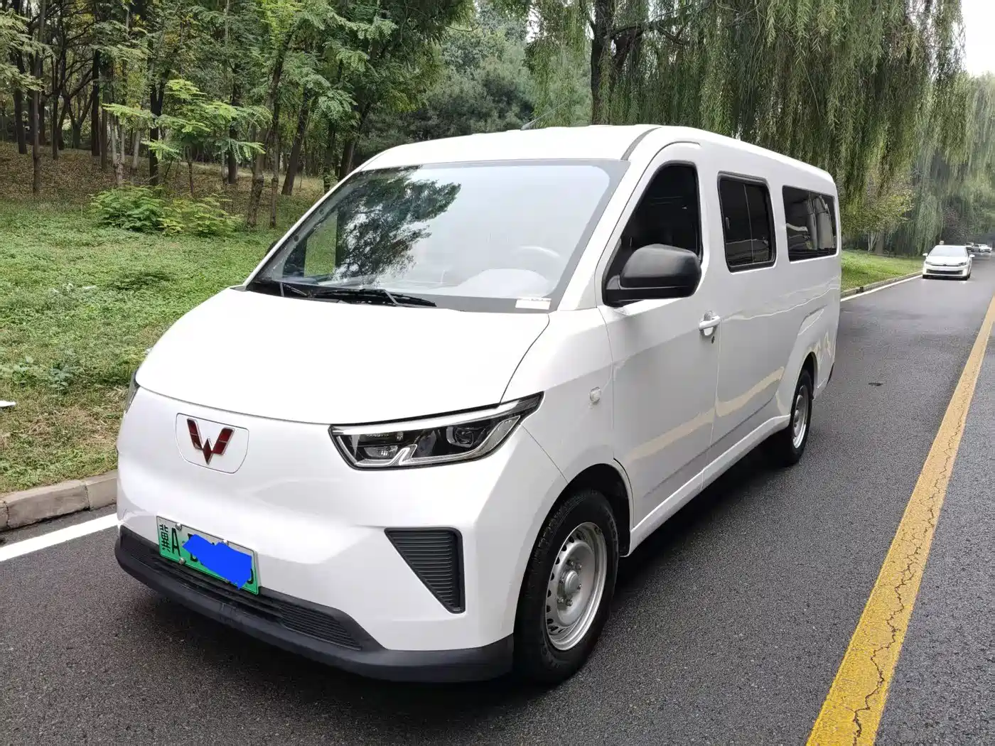 Wuling Motors Wuling Yangguang 2024 — пригон из Китая