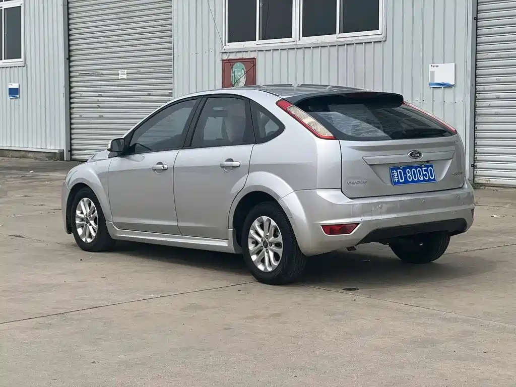 Ford Focus 2011 2011 Hatchback 1.8L Automatic Fashion