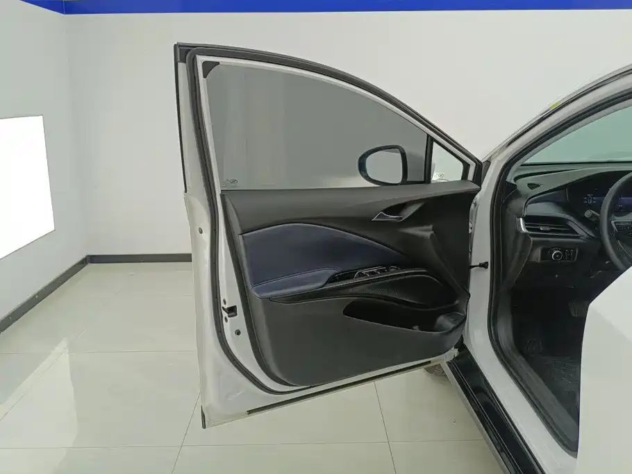 Buick Velite 6 2024 2024 Model 430km Premium Edition