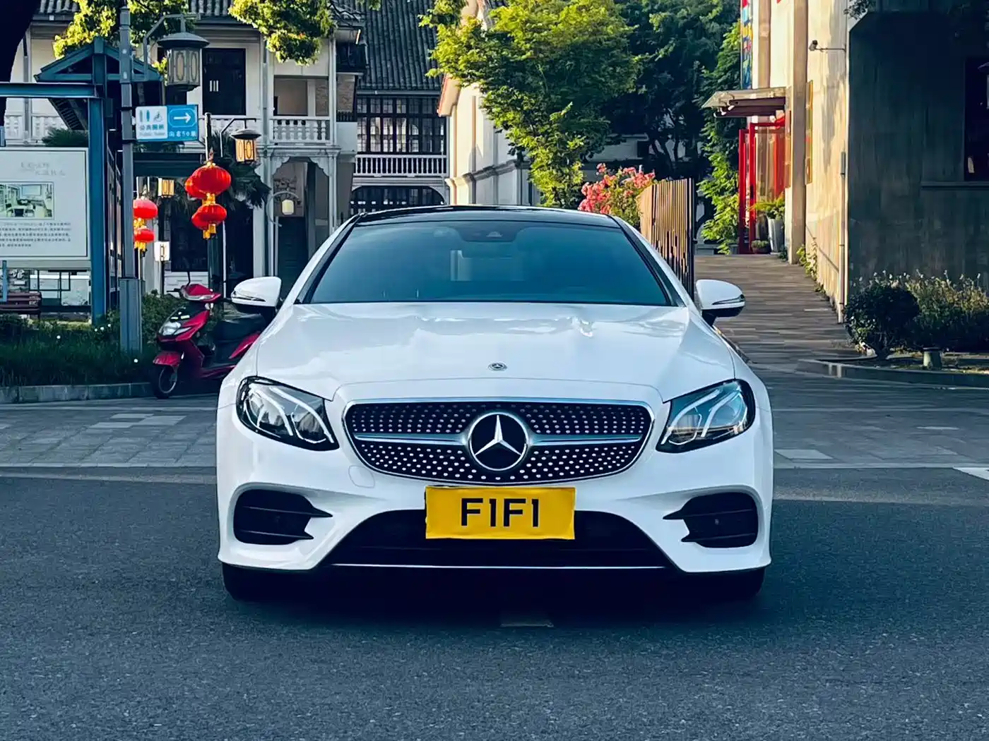 Mercedes-Benz E-Class (Import) 2017 E 200 Coupe фото 2