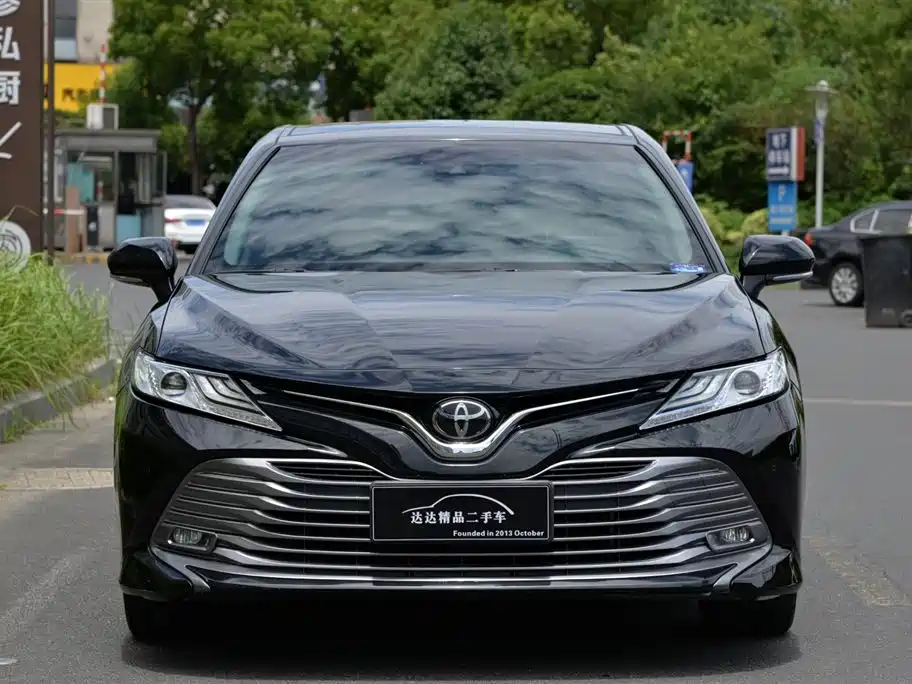 Toyota Camry 2021 2.5G Luxury Edition