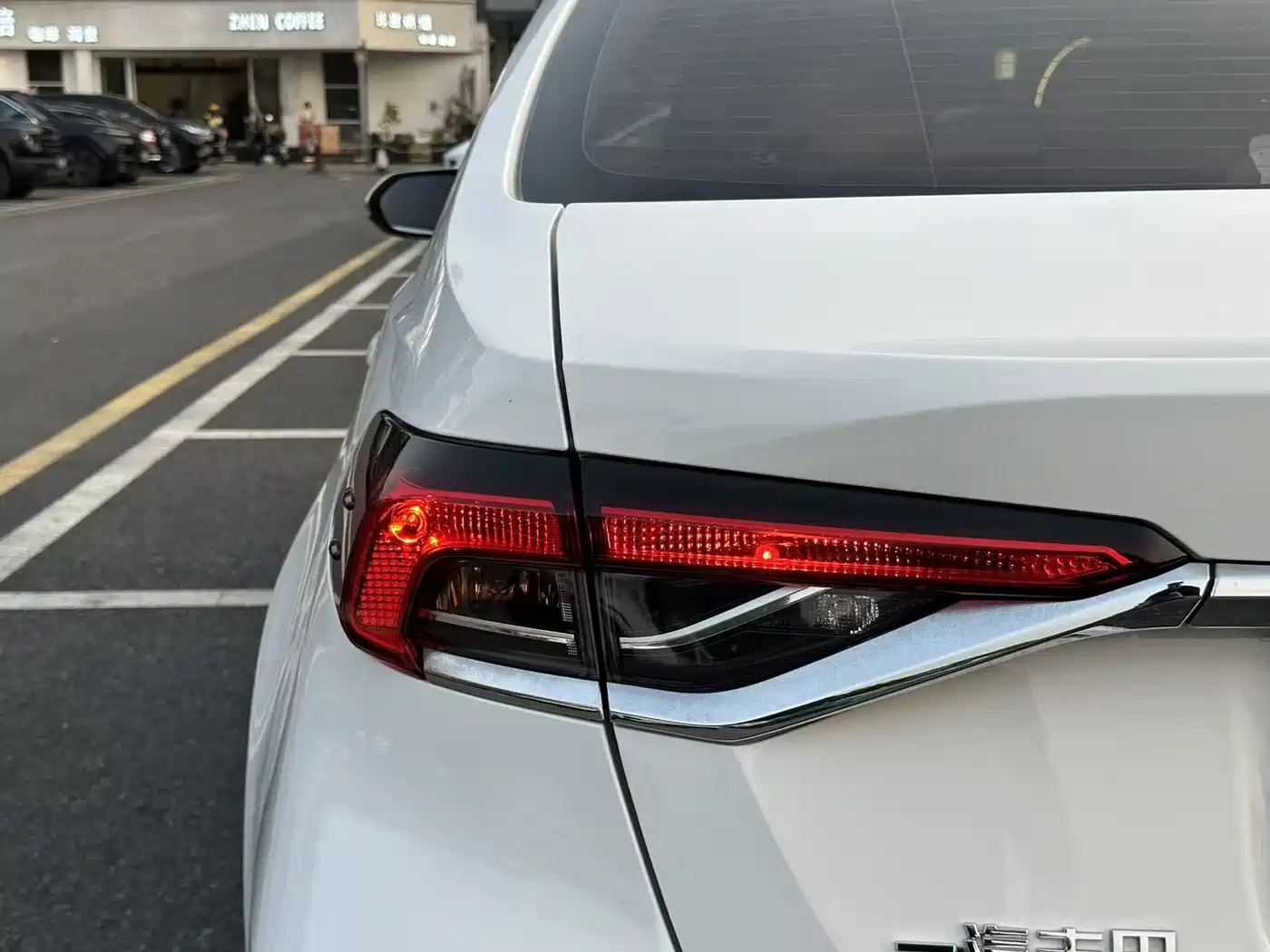 Toyota Corolla 2023 1.2T Pioneer Edition фото 13