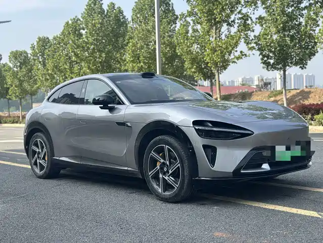 XIAOMI CAR XIAOMI YU7