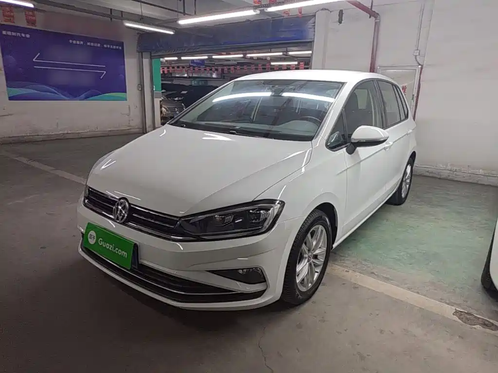 Volkswagen Golf Sportsvan 2019 — пригон из Китая