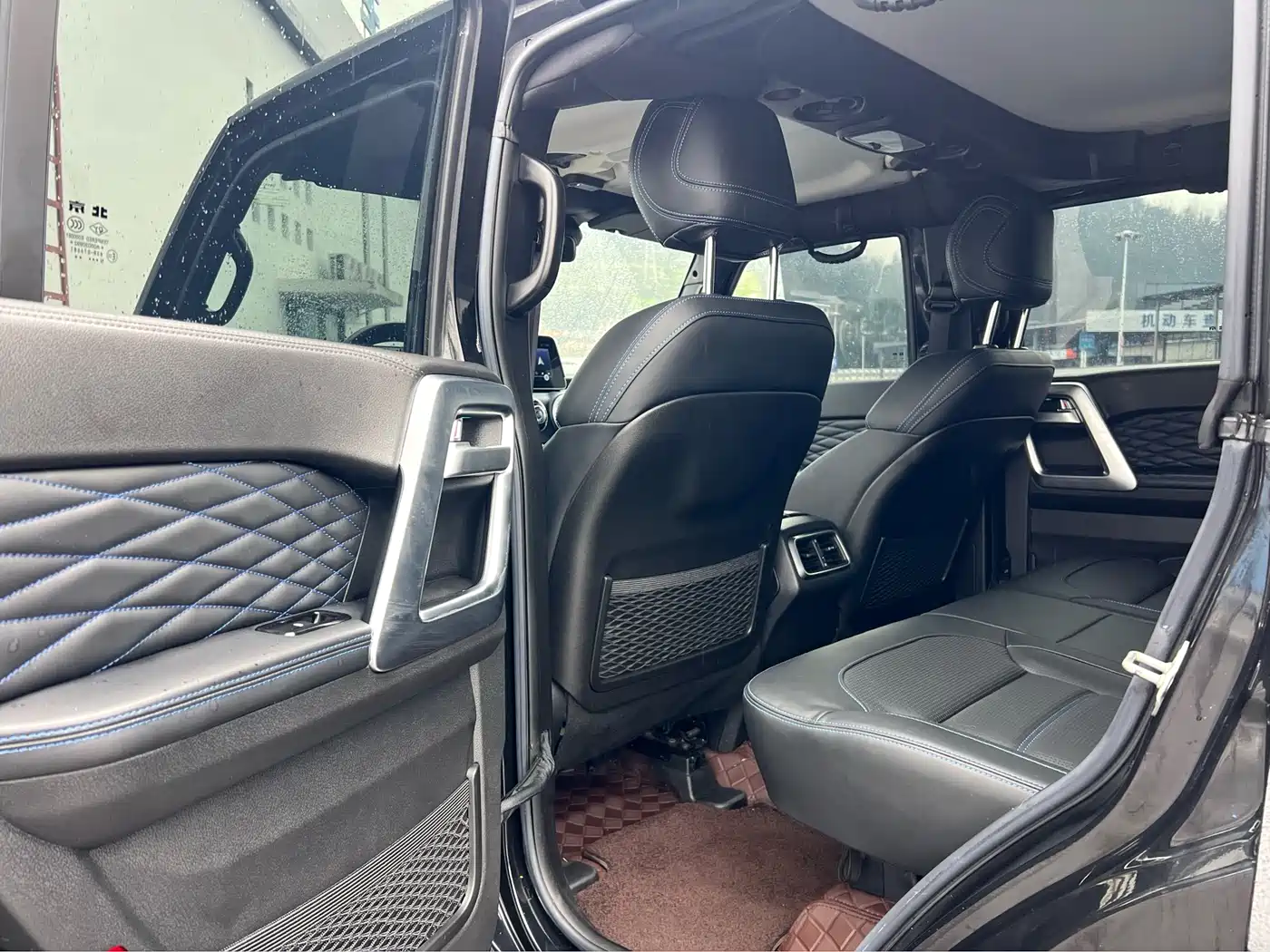 BAIC ORV Beijing Offroad BJ40 2023 2.0T Auto 4WD Urban Hunter Knight Edition фото 6
