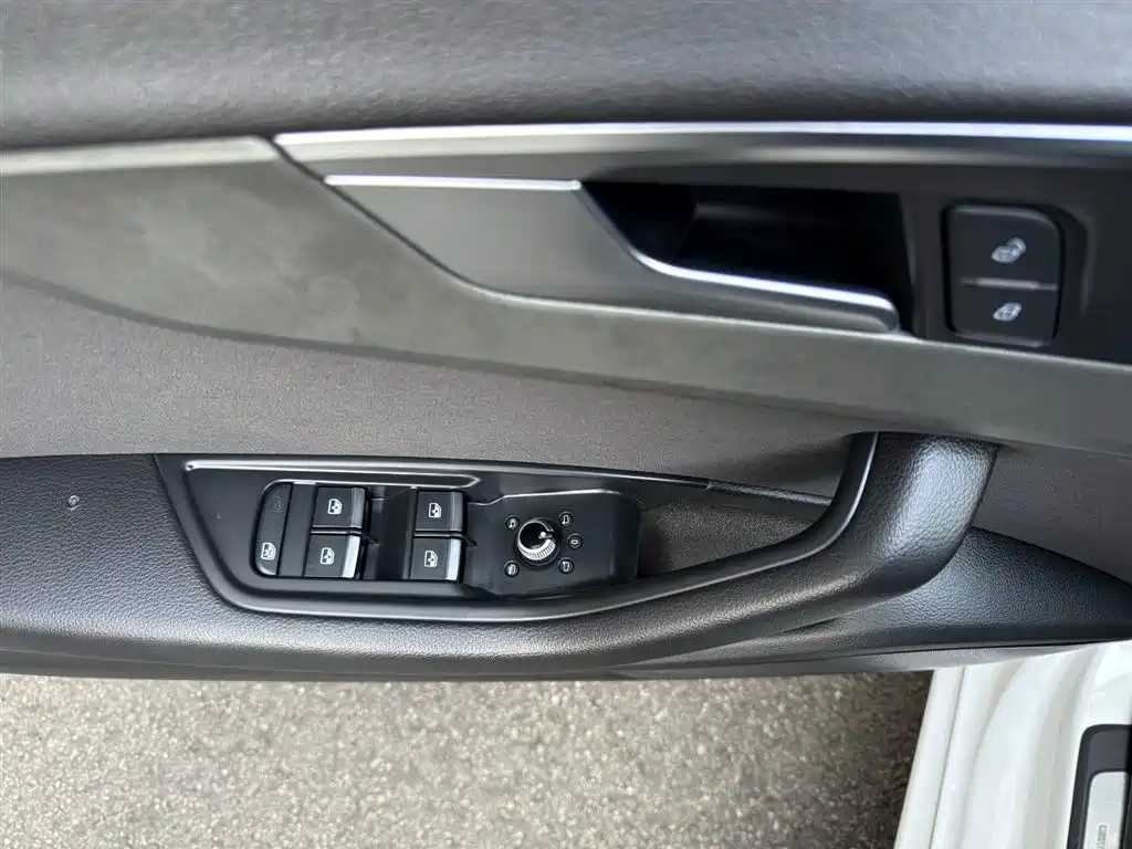 Audi A4L 2019 40 TFSI Progressive (China VI) фото 11