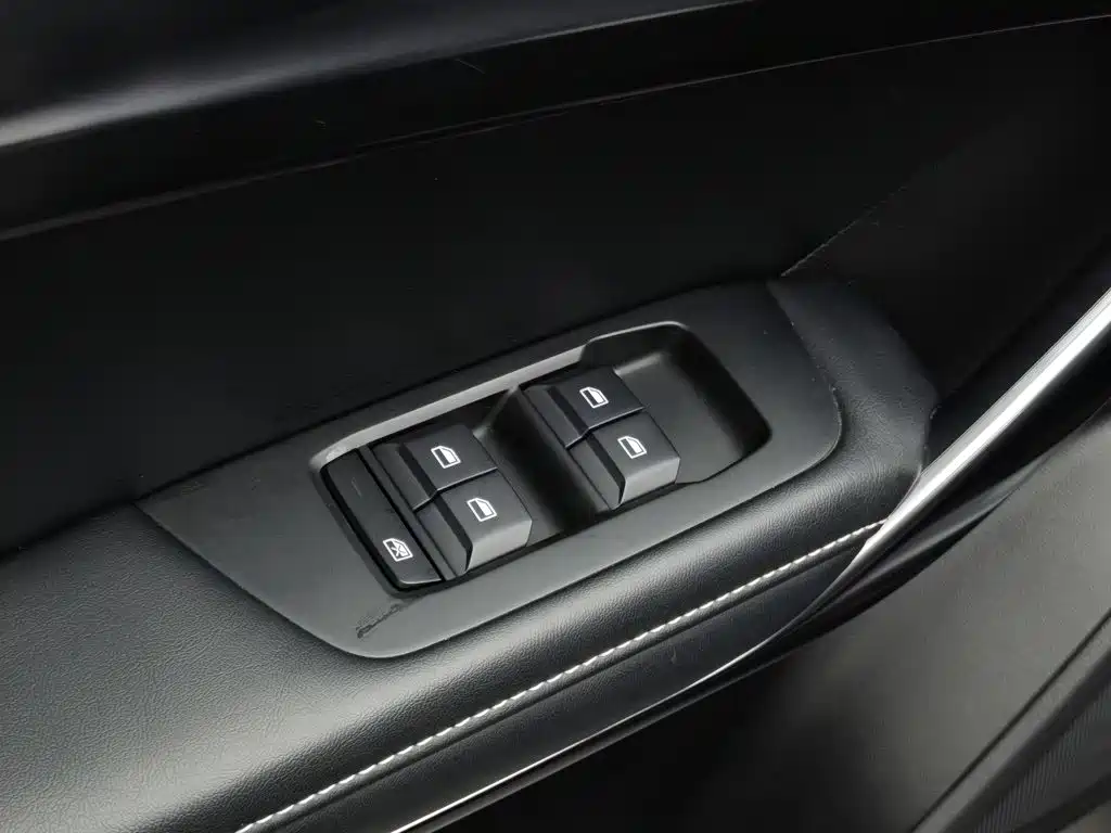 MG ONE 2023 2022 α-Digital Sport Series 1.5T Startup Edition
