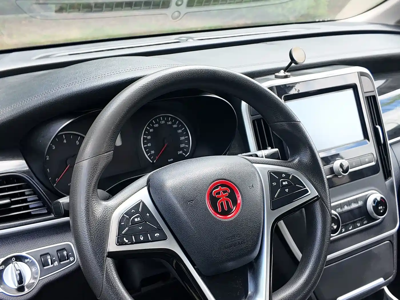 BYD Song MAX 2018 2017 1.5T Manual Smart Luxury 7-Seater