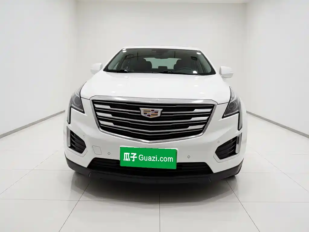 Cadillac XT5 2017 2016 25T Luxury Model